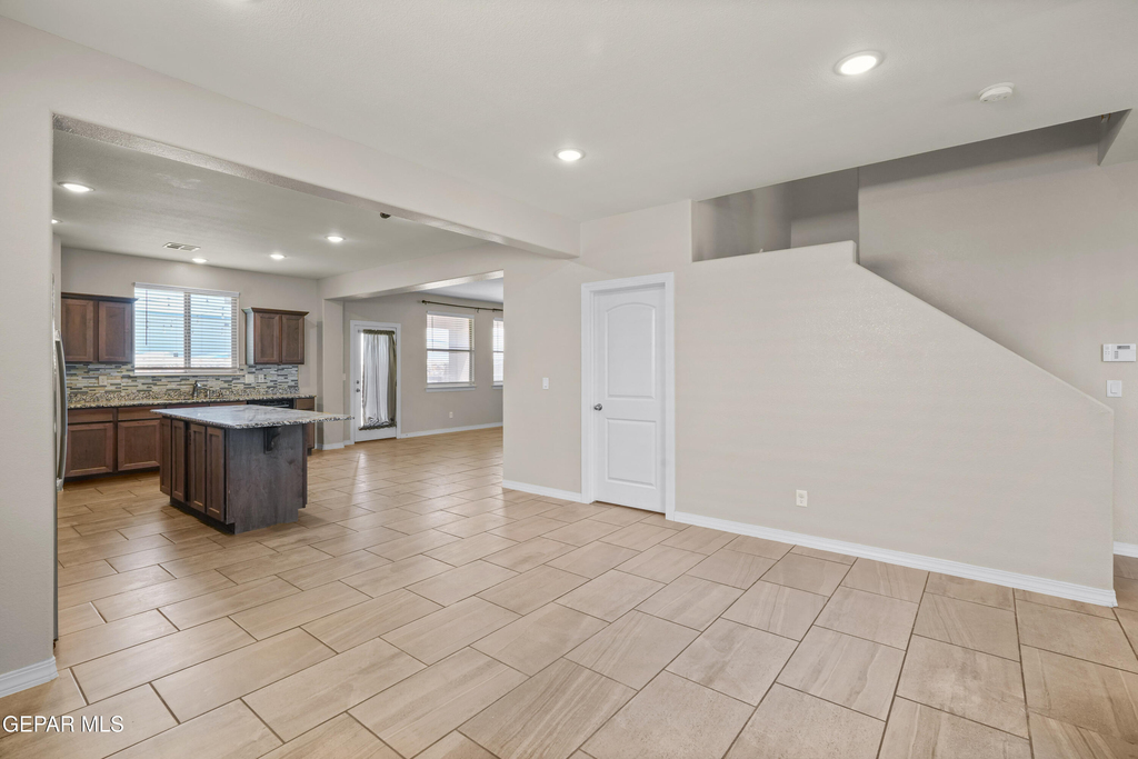 380 Canyon Vista Drive - Photo 9