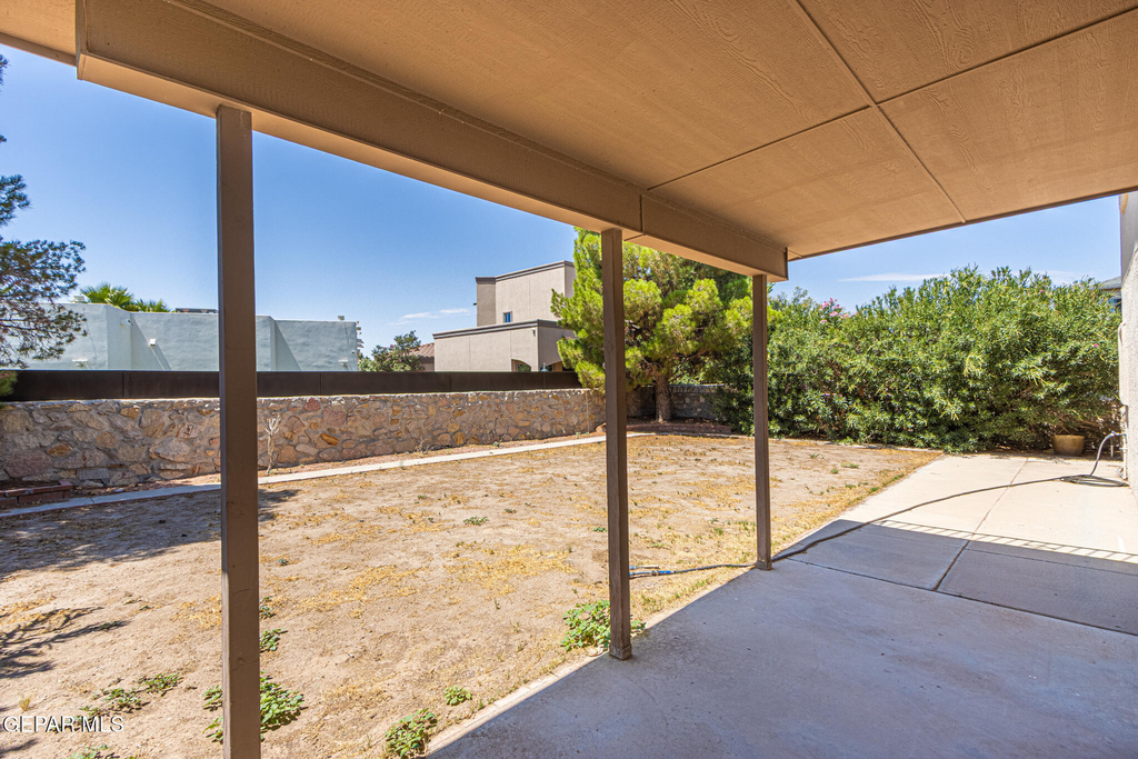 712 Laramie River Avenue - Photo 21