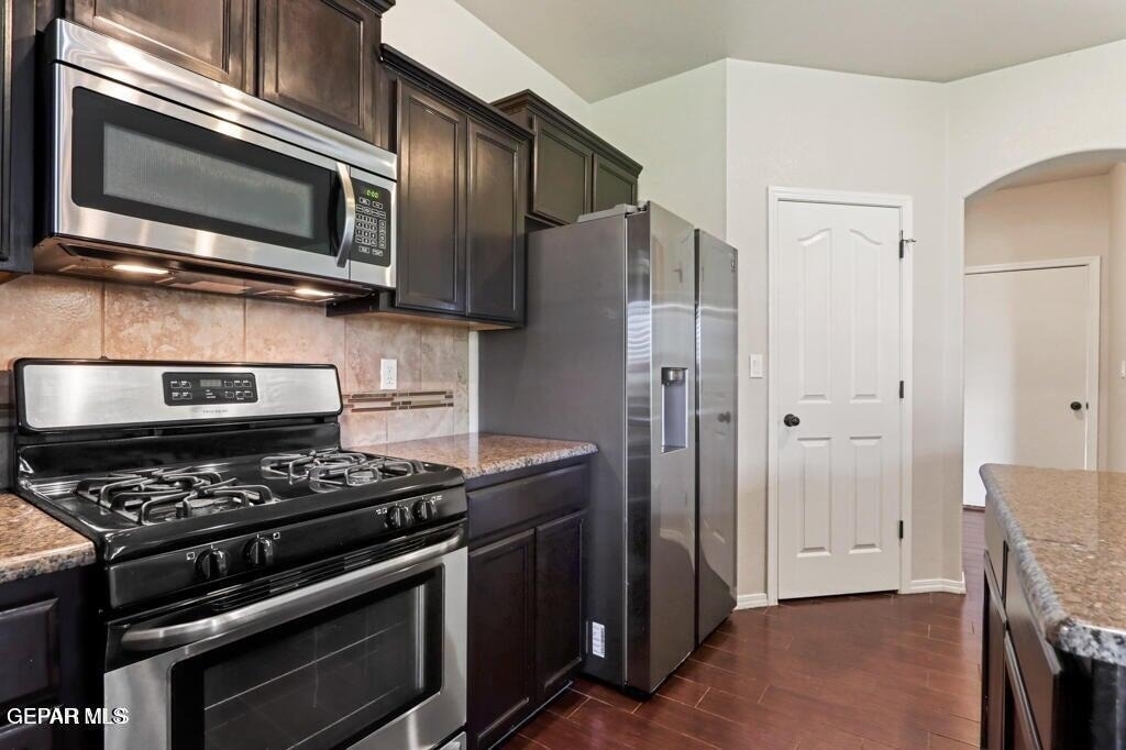 2047 Dreamlight Place - Photo 30