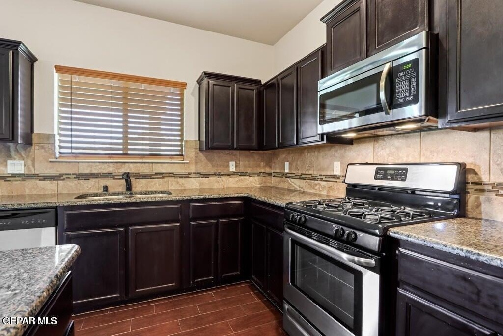 2047 Dreamlight Place - Photo 9