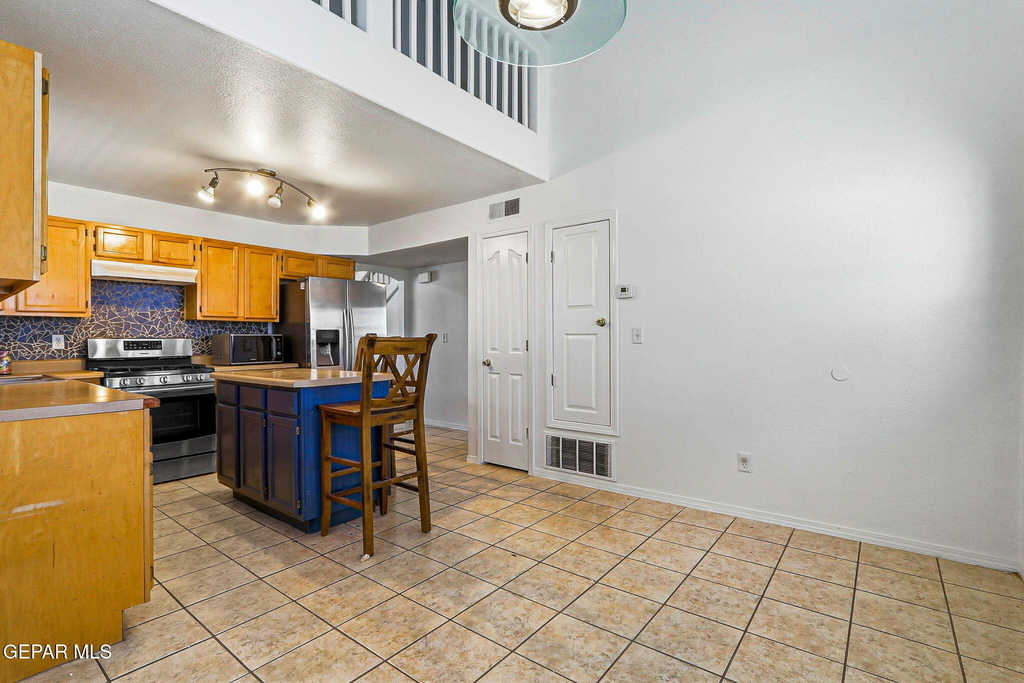 3749 Leticia Street - Photo 11
