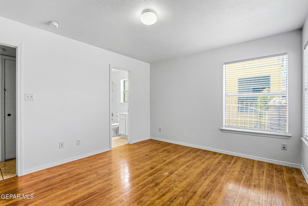 3749 Leticia Street - Photo 15