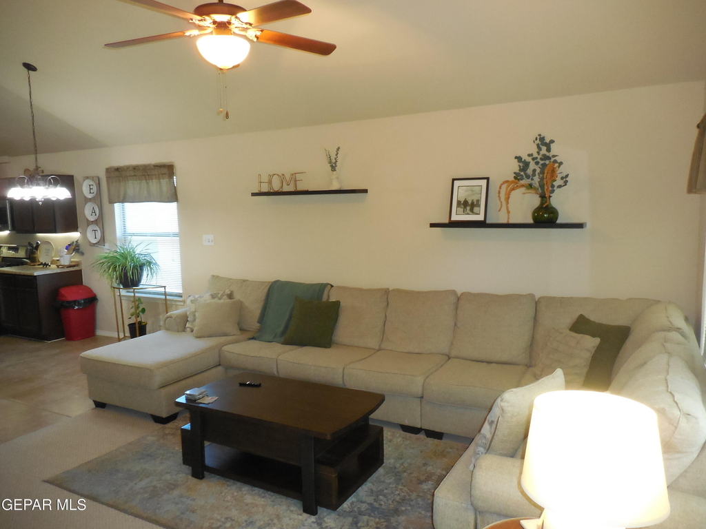 12572 Paseo Lindo Drive - Photo 15