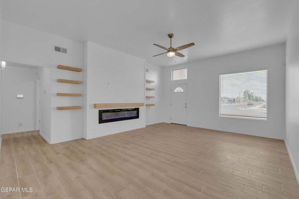 13095 Emerald Hills Avenue - Photo 3