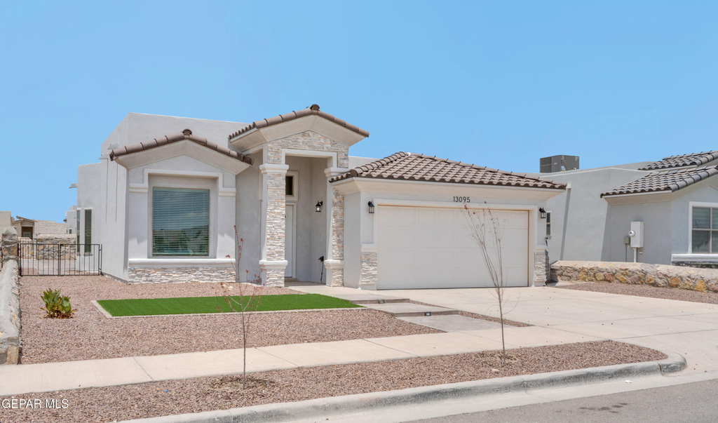 13095 Emerald Hills Avenue - Photo 1