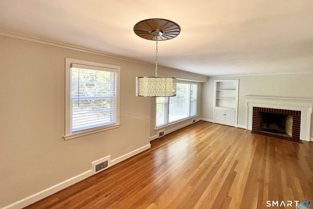 1360 Main Street - Photo 10