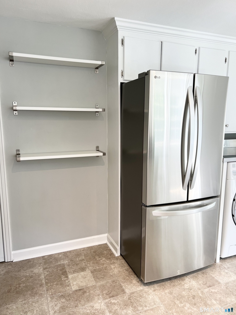 1360 Main Street - Photo 7