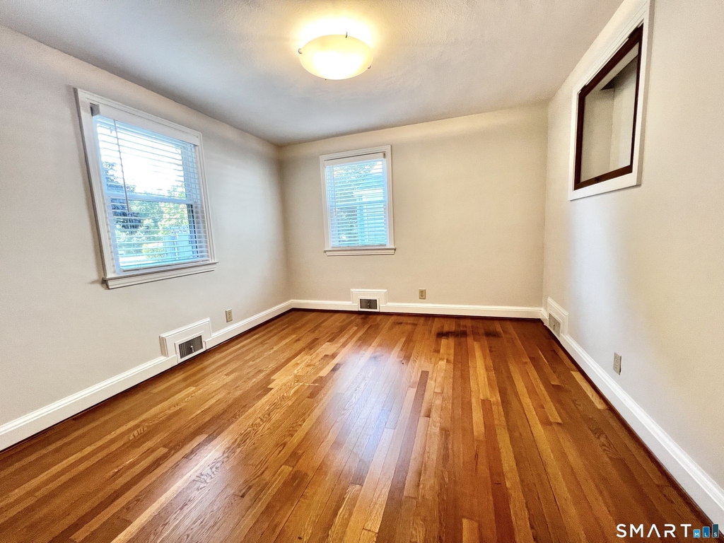 1360 Main Street - Photo 23