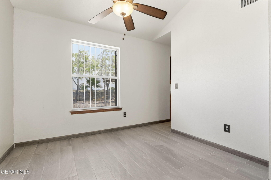 6900 Imperial Ridge Drive - Photo 5