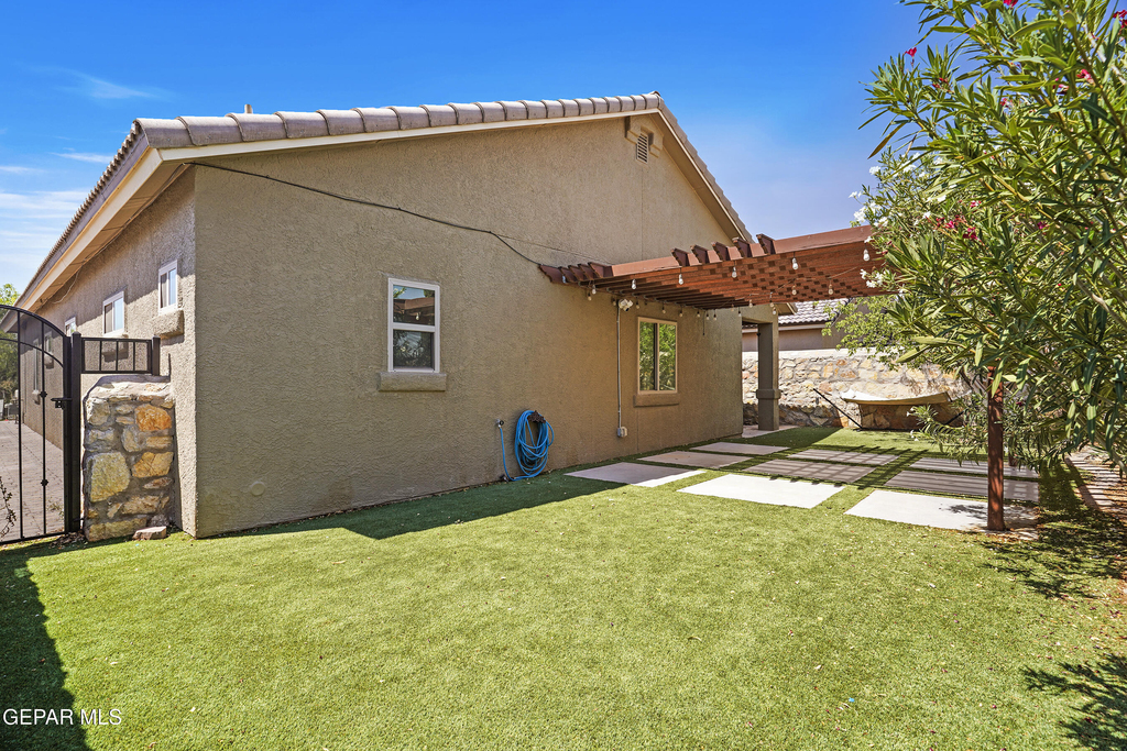13665 Lartington Street - Photo 2