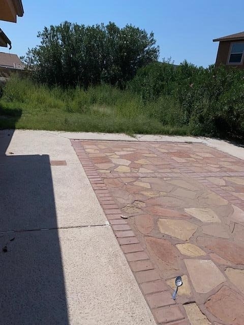 1587 Catham Circle - Photo 16