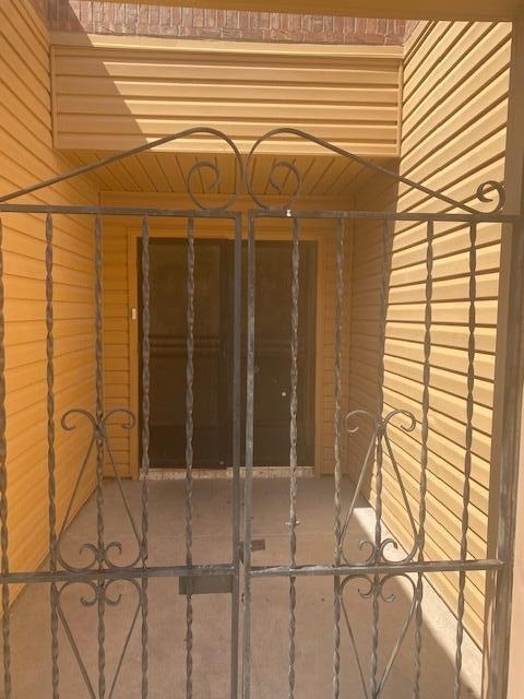 1587 Catham Circle - Photo 1