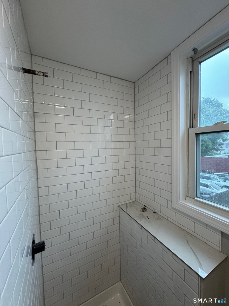 165 School Street - Photo 5
