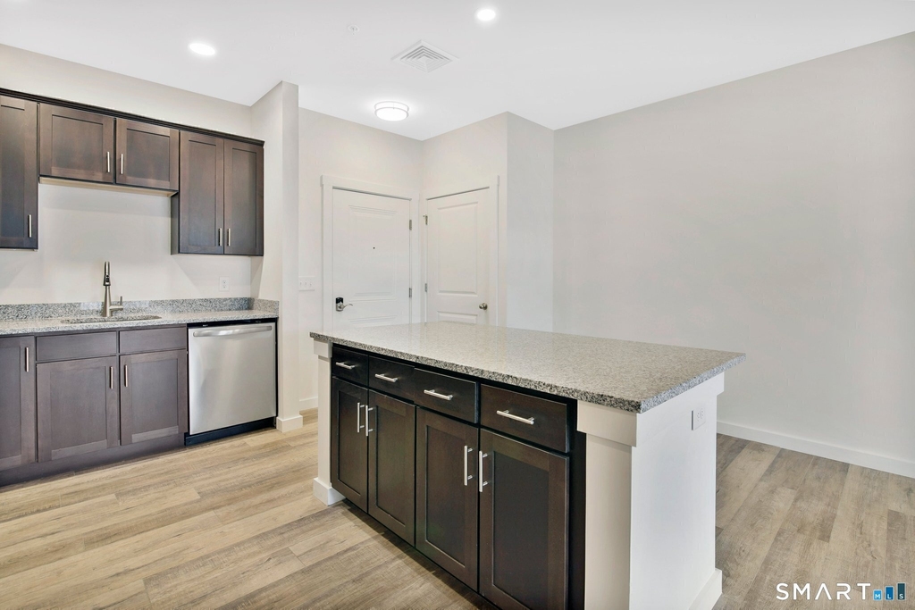 280 Salmon Brook Street - Photo 12