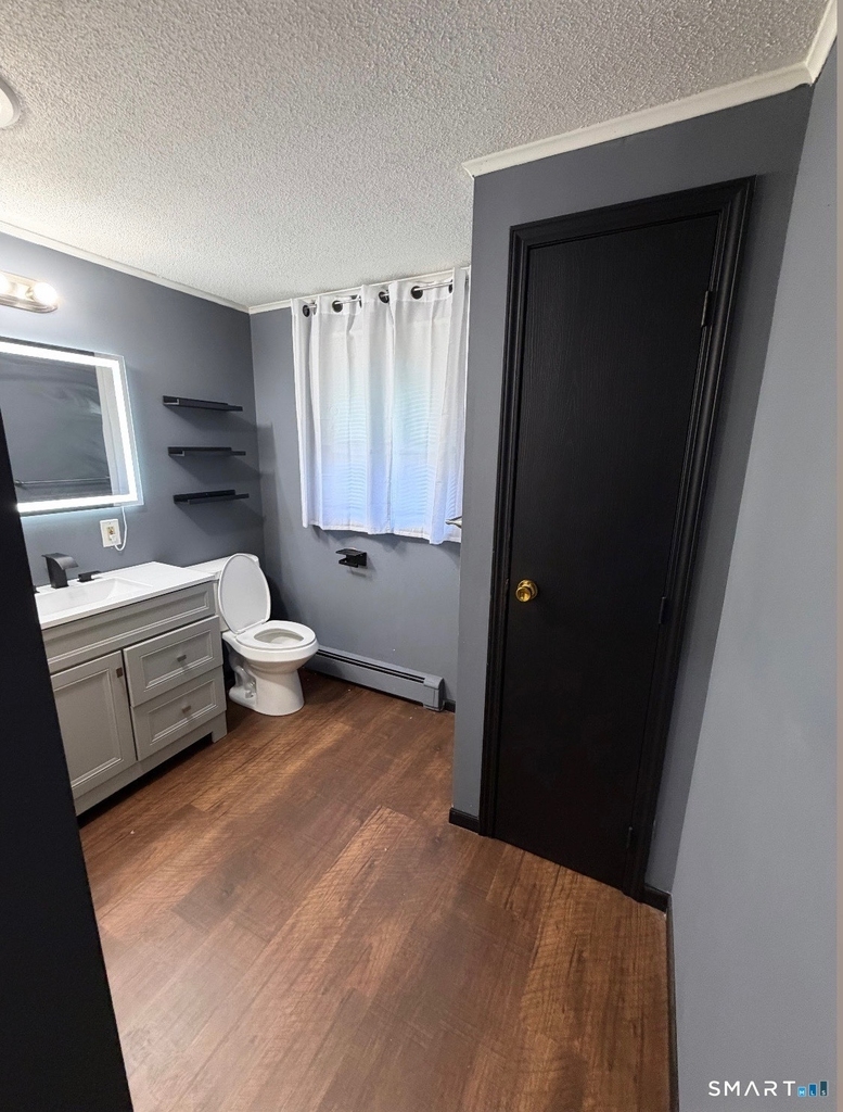 220 Emmett Avenue - Photo 18