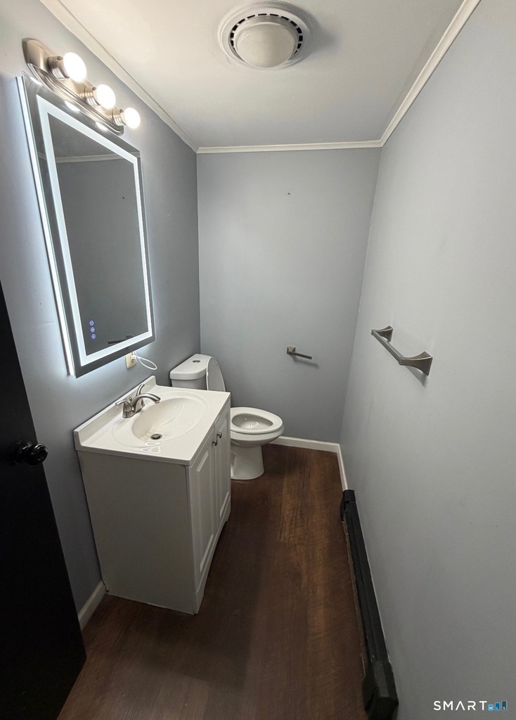 220 Emmett Avenue - Photo 7