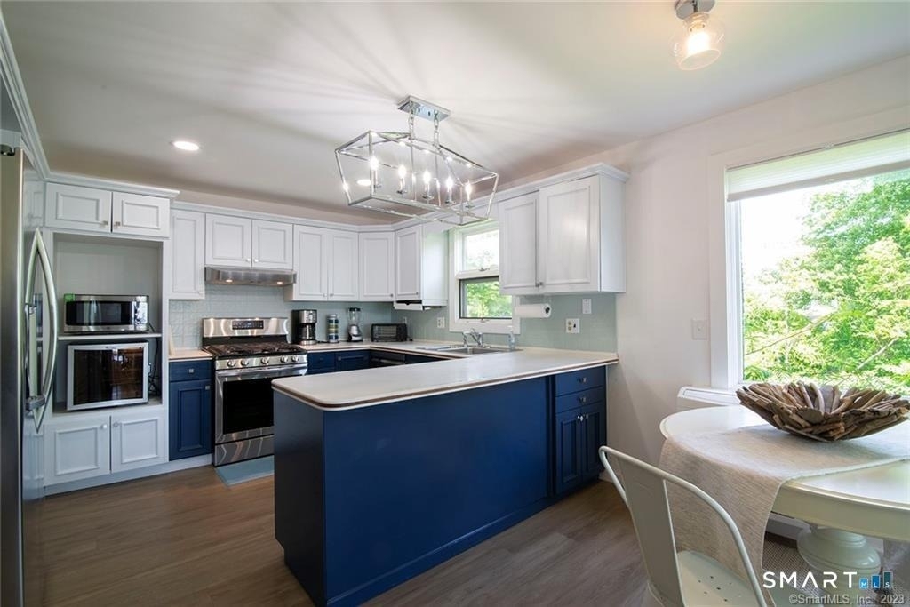 71 Noyes Avenue - Photo 10