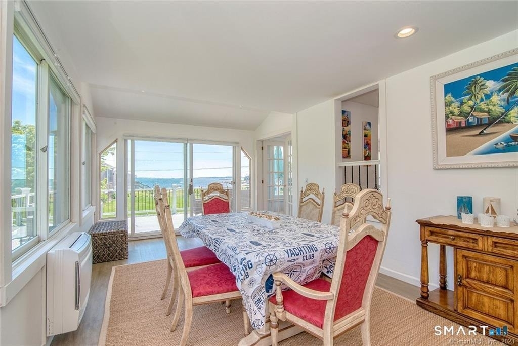 71 Noyes Avenue - Photo 9