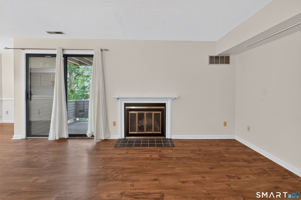 900 Mix Avenue - Photo 3