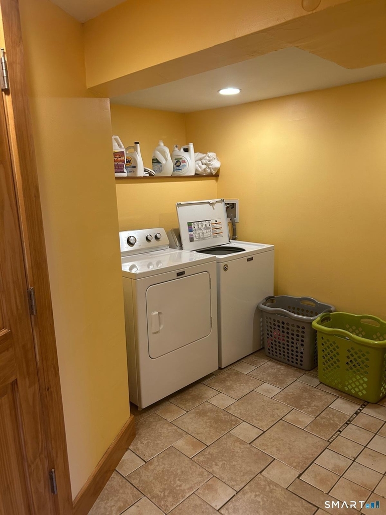844 Grand Avenue - Photo 14