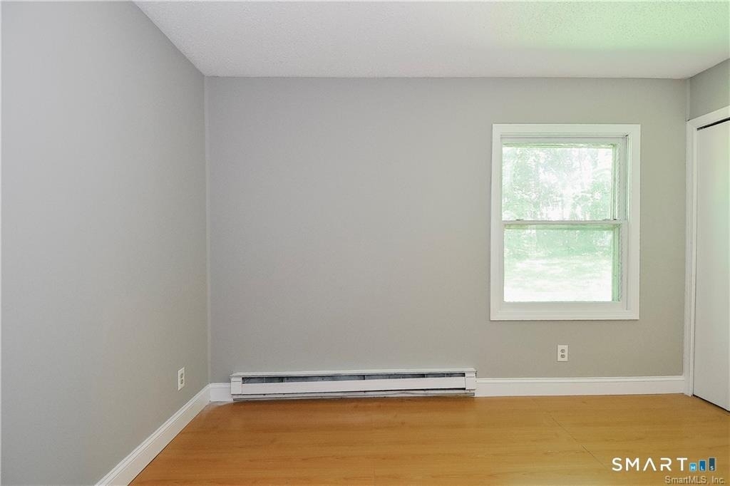 8 Circle Drive - Photo 9