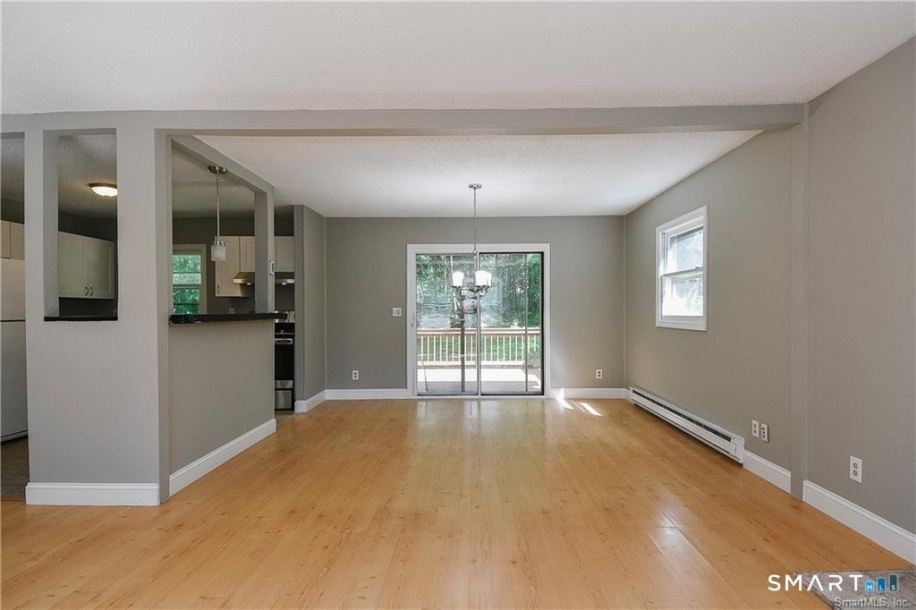 8 Circle Drive - Photo 1