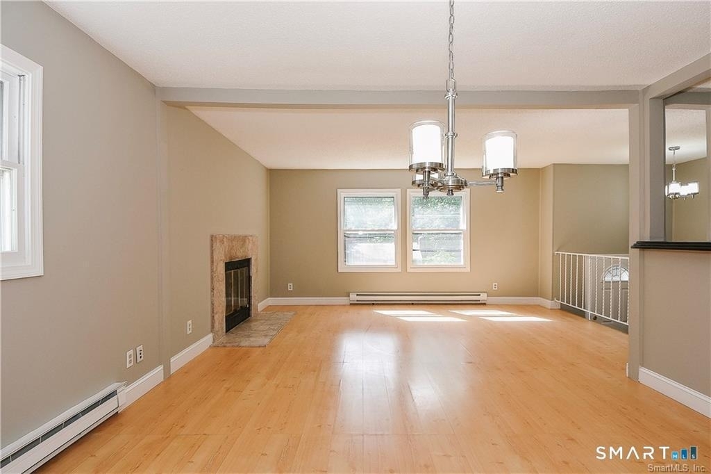 8 Circle Drive - Photo 2