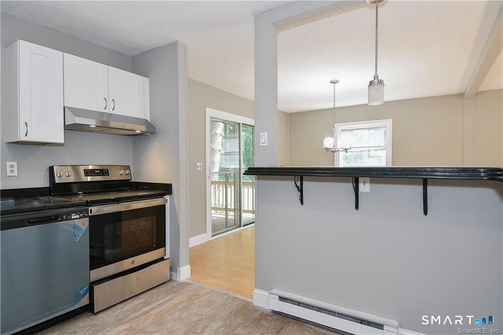8 Circle Drive - Photo 5