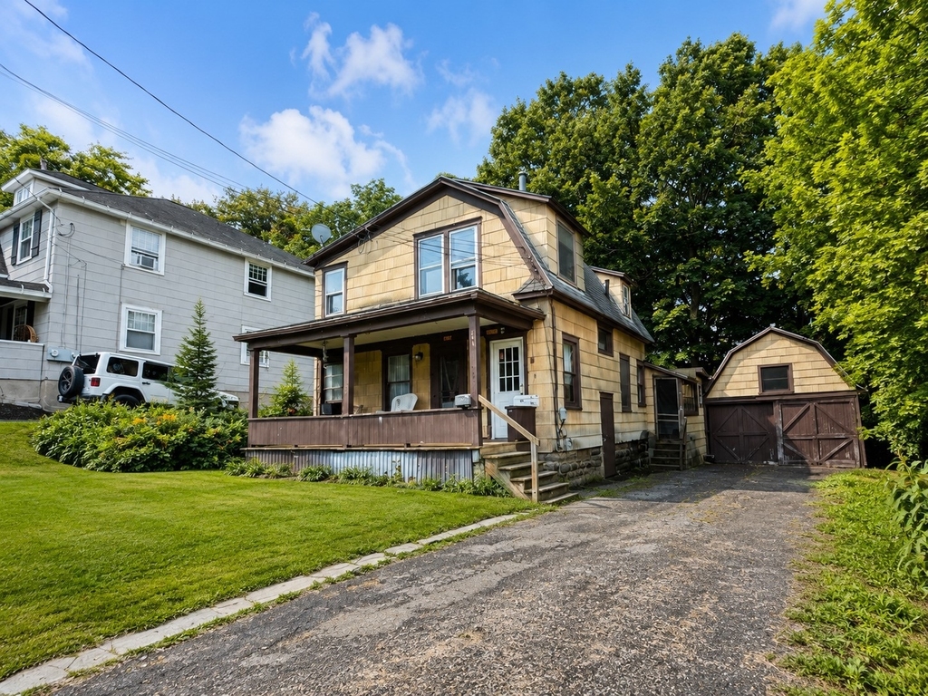 306 Dehart Avenue - Photo 8
