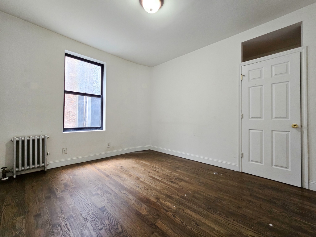 3620 Broadway - Photo 4