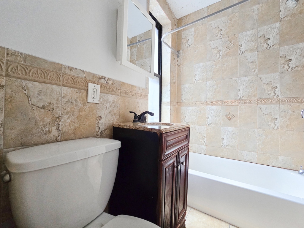 3620 Broadway - Photo 9
