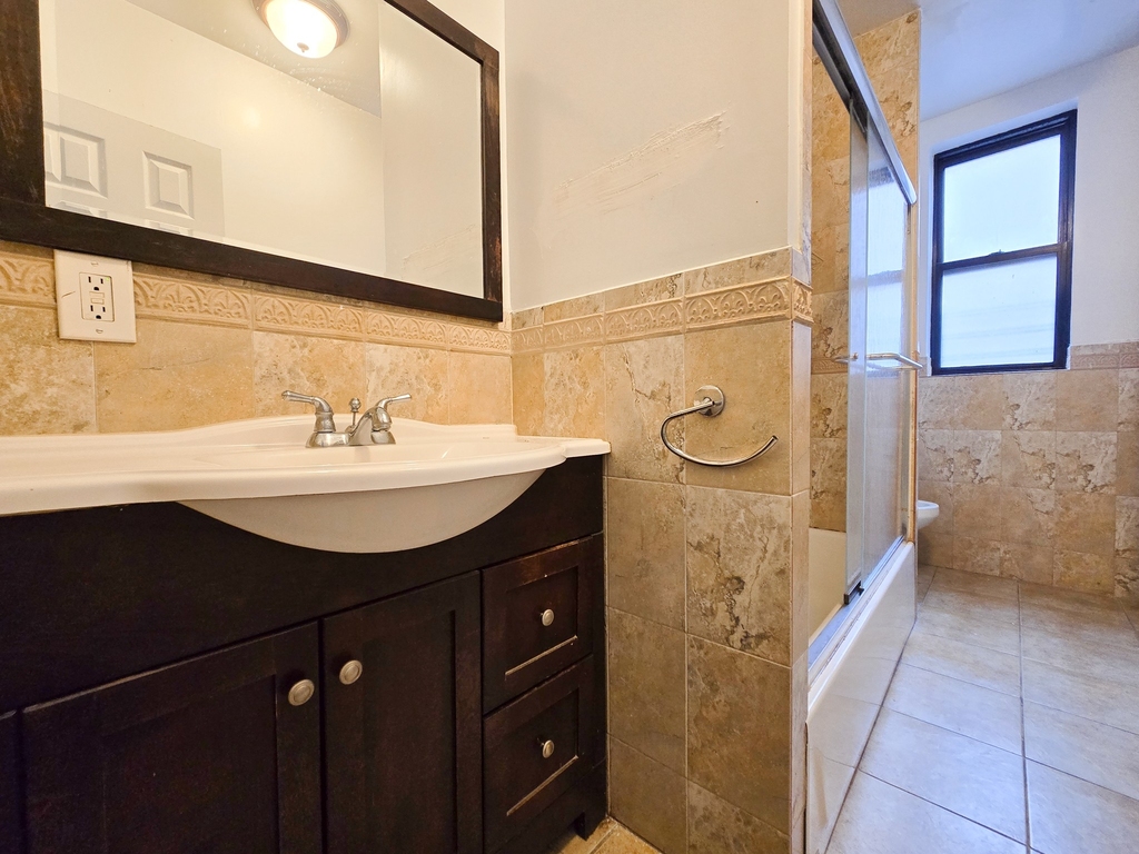 3620 Broadway - Photo 5