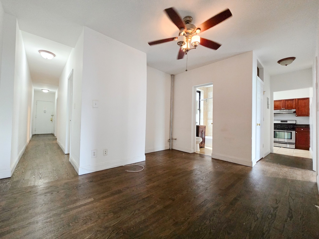3620 Broadway - Photo 2