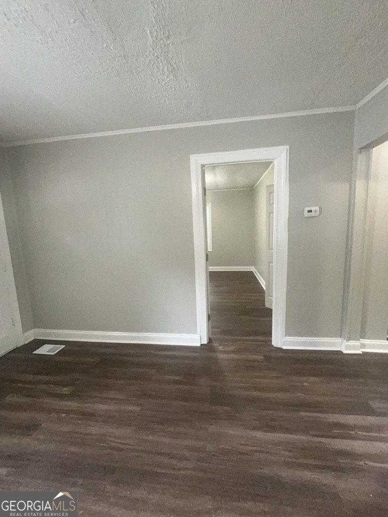 2381 Bruce Street - Photo 2
