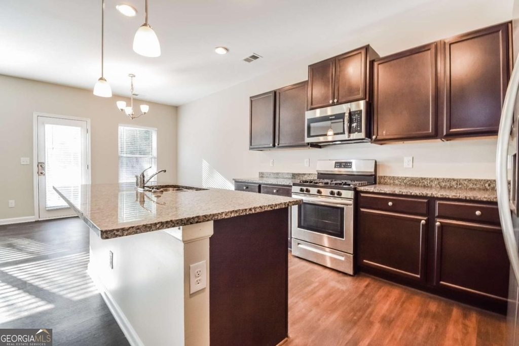 4995 Rapahoe Trail - Photo 2