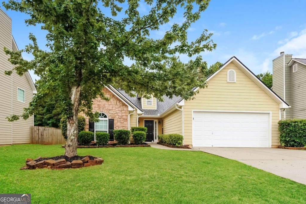 246 Augusta Woods Drive - Photo 0