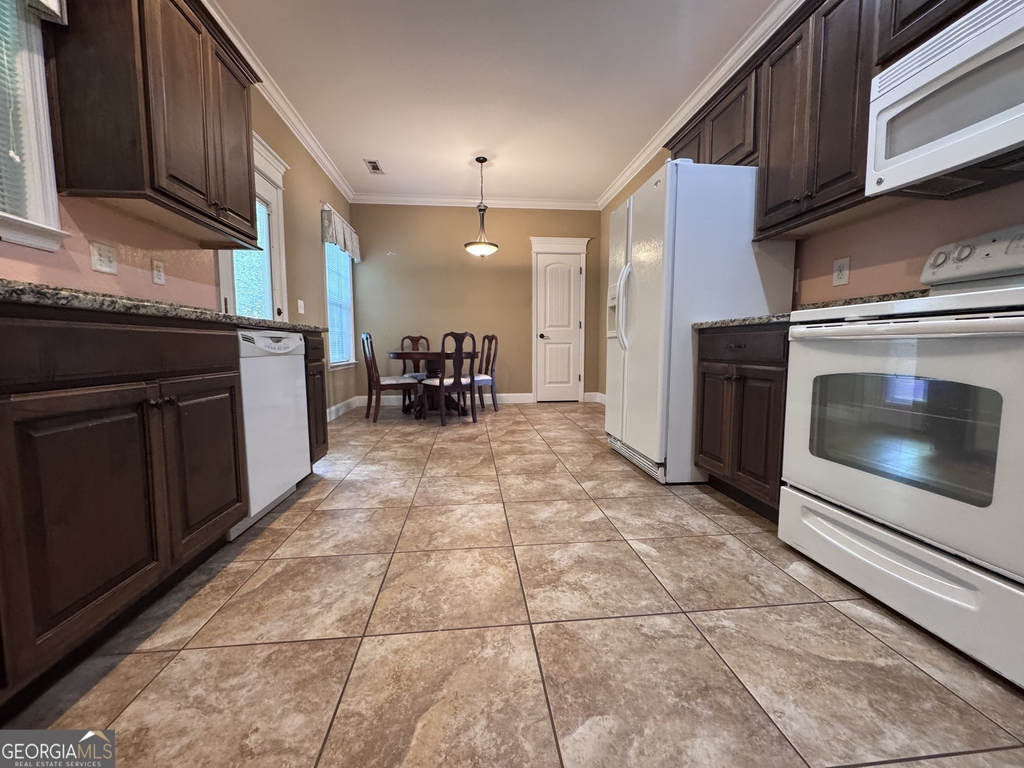 217 Guyler Street - Photo 4