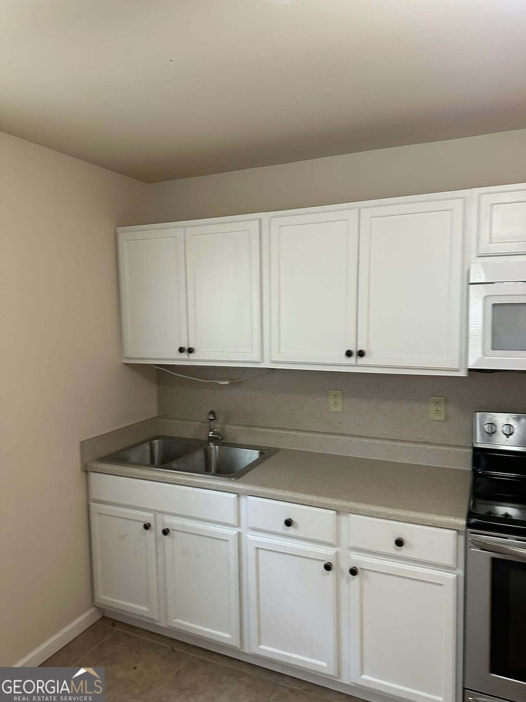1167 Turner Way - Photo 2