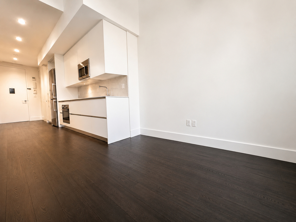 East 44th Street - Photo 0
