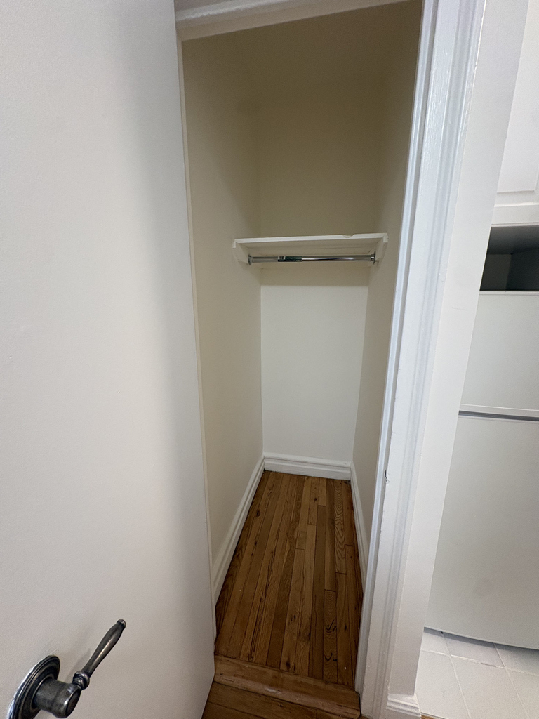  East 51st Street - Photo 2