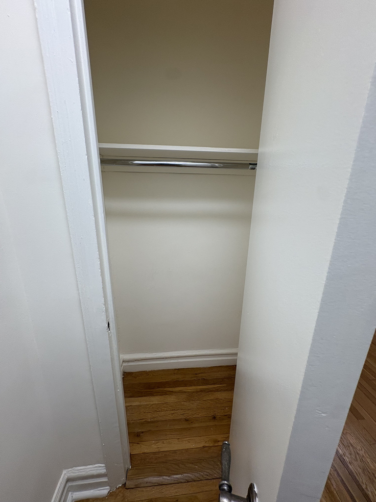  East 51st Street - Photo 1