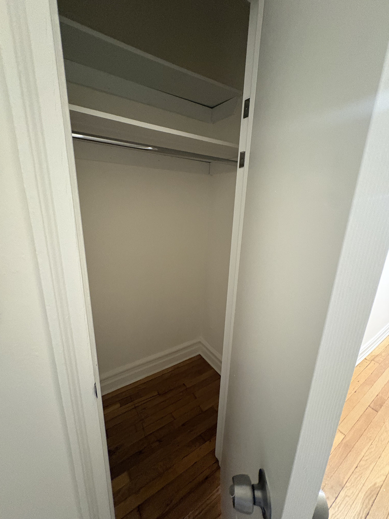  East 51st Street - Photo 5