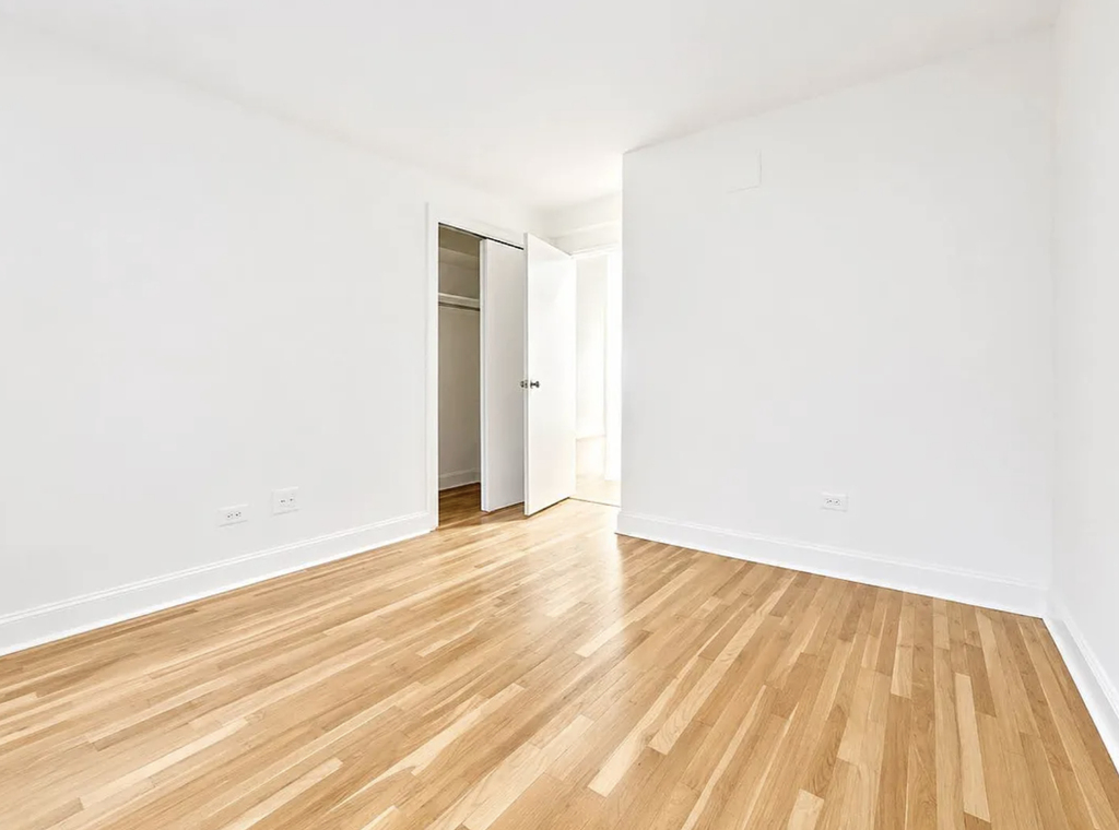  West 16th Street - Photo 11