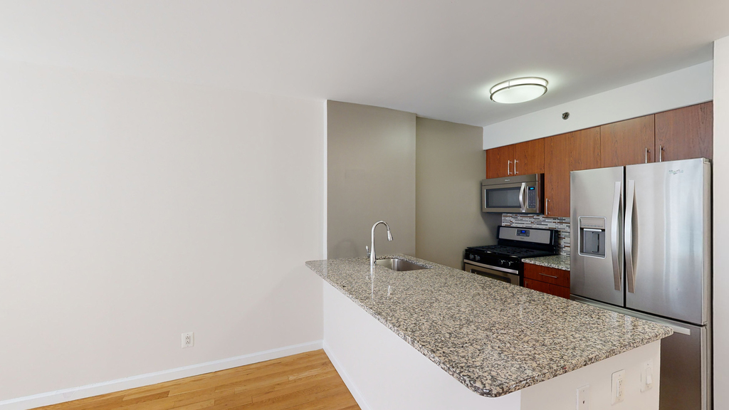 120 W. 21st - Photo 1