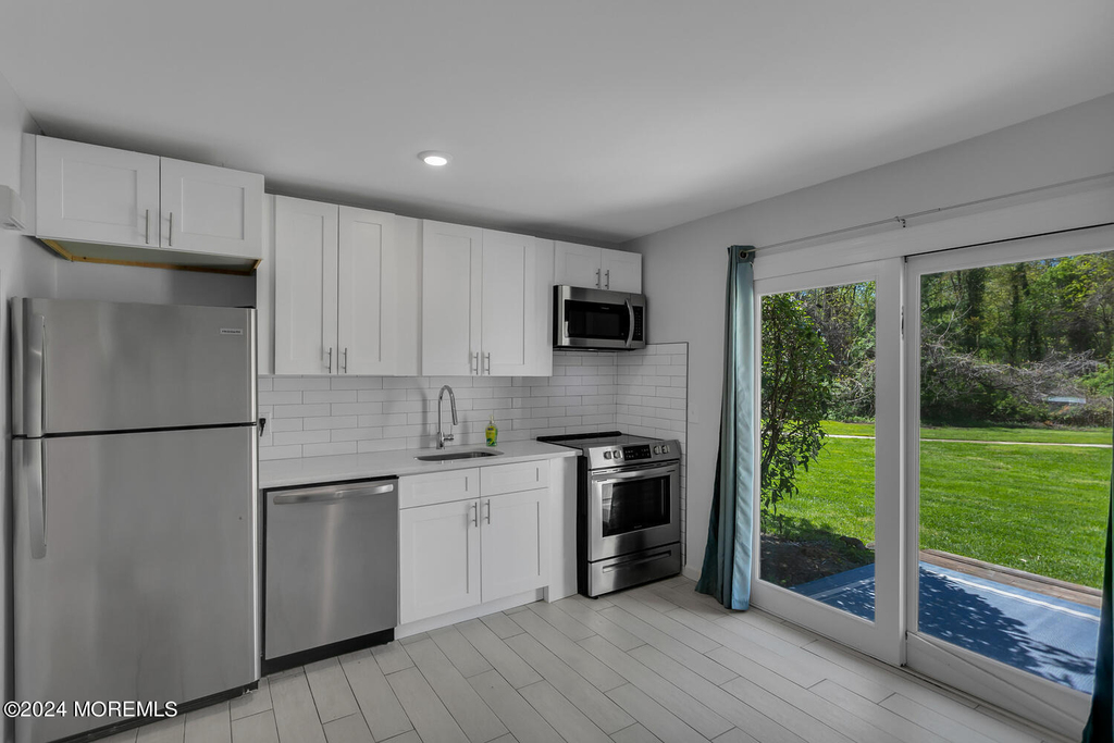 96 East Avenue - Photo 4