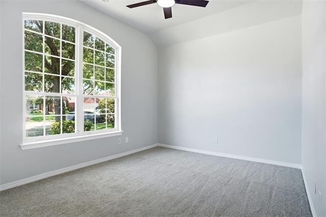 1301 Wildflower Lane - Photo 11