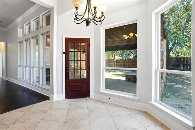 1301 Wildflower Lane - Photo 4