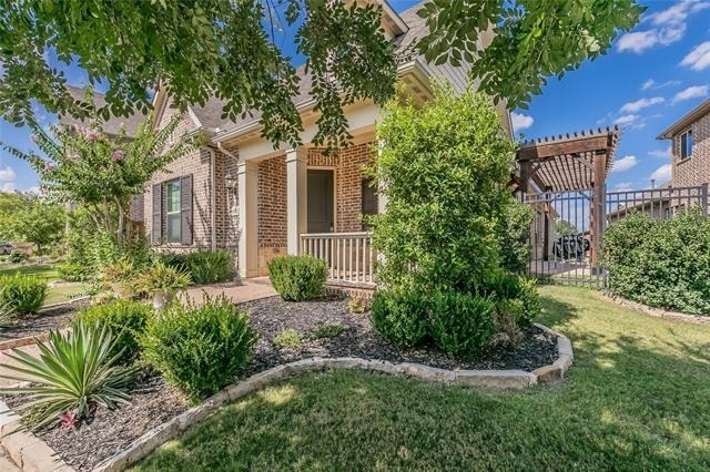 3903 Plum Vista Place - Photo 2