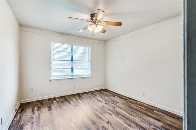 5613 Waltham Avenue - Photo 8