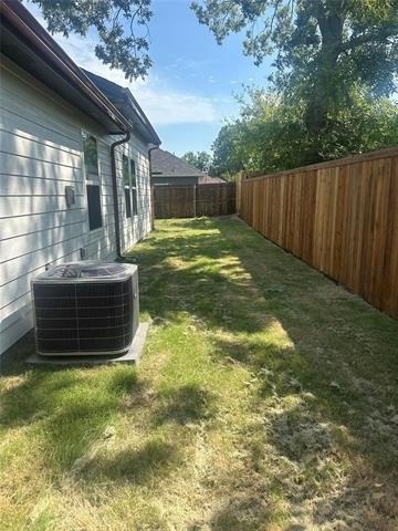 2095 Bourland - Photo 4